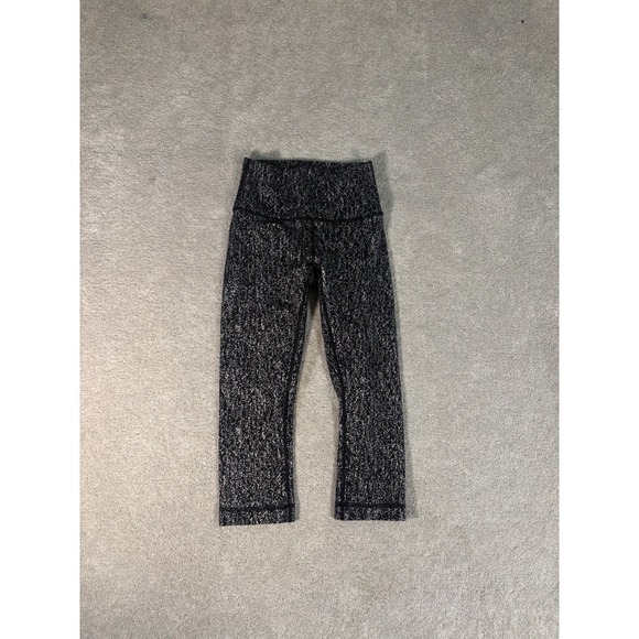 Lululemon Wunder Under Crop‎ Tight Luon Jacquard Black/White 2 - Picture 1 of 10